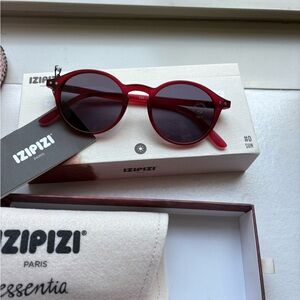IZIPIZI Women's Red Sunglasses